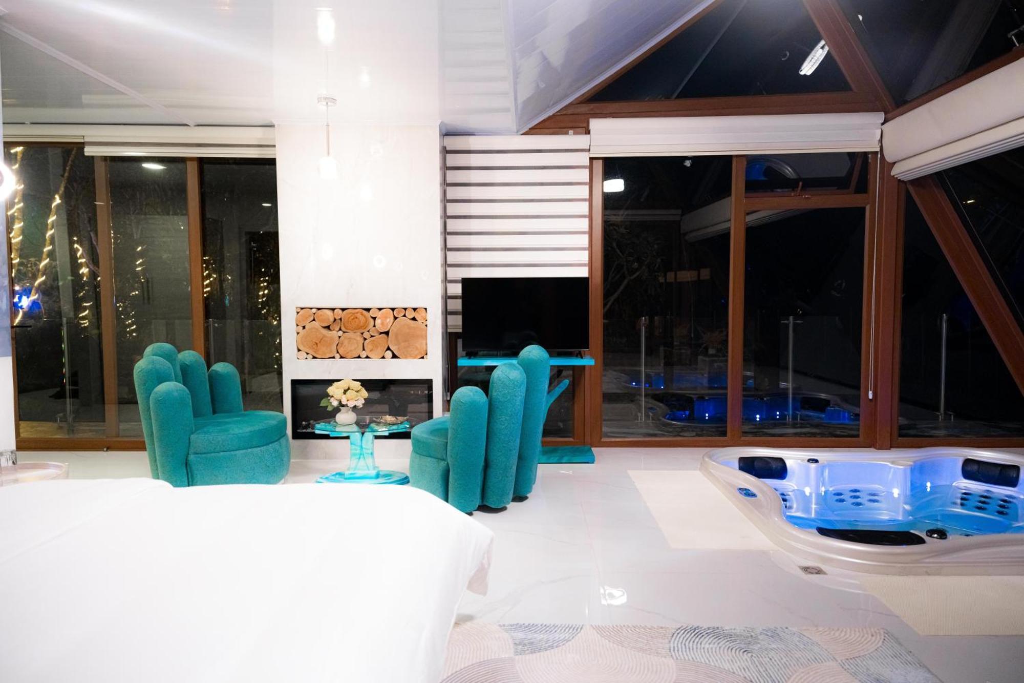 Pachamama Ecolodge Banos De Agua Santa - Ecuador Dış mekan fotoğraf